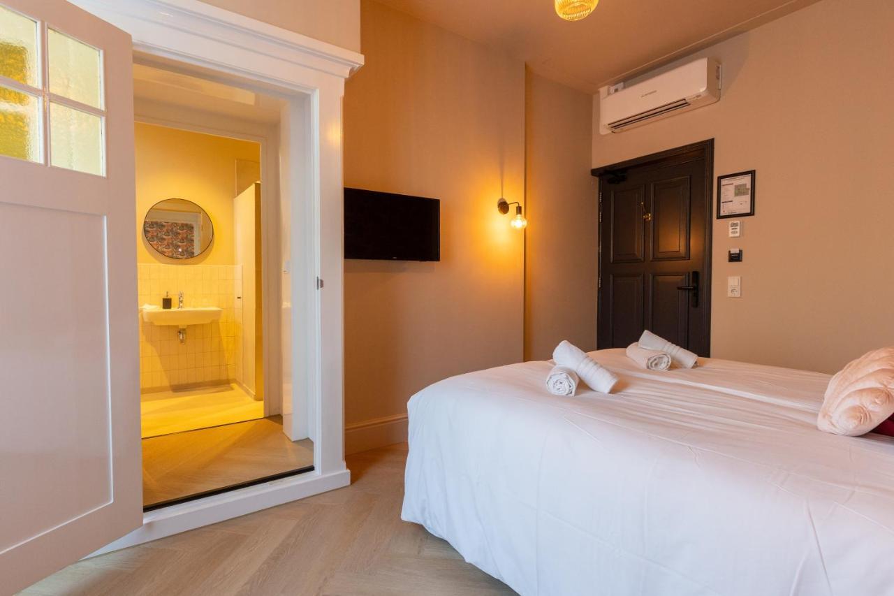 Hotel Bij Jacob Enschede Bagian luar foto